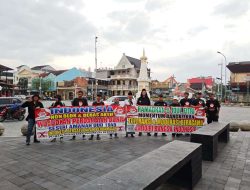 Dari Tugu Jogja, PNIB Gaungkan Persatuan Bangsa Lewat Aksi Berbagi 1.945 Takjil