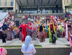 Kebaya Jadi Simbol Jati Diri, KOWANI Resmi Canangkan Gerakan Nasional